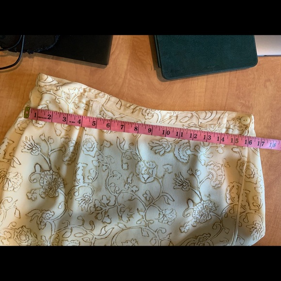 Womens Liz Claiborne Collection crème colored skirt size 14 - Picture 5 of 5